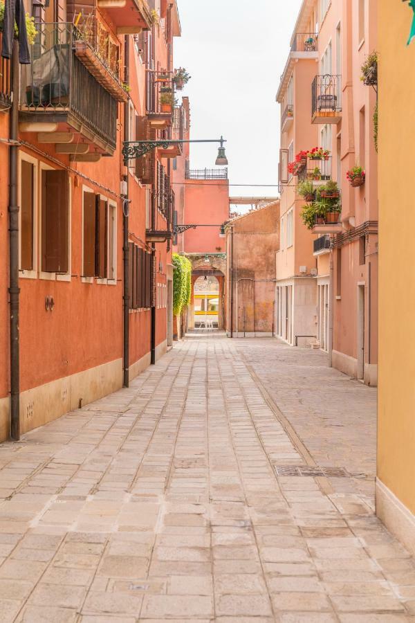 Venice Apartment Near Station Santa Lucia Two Bedroom エクステリア 写真